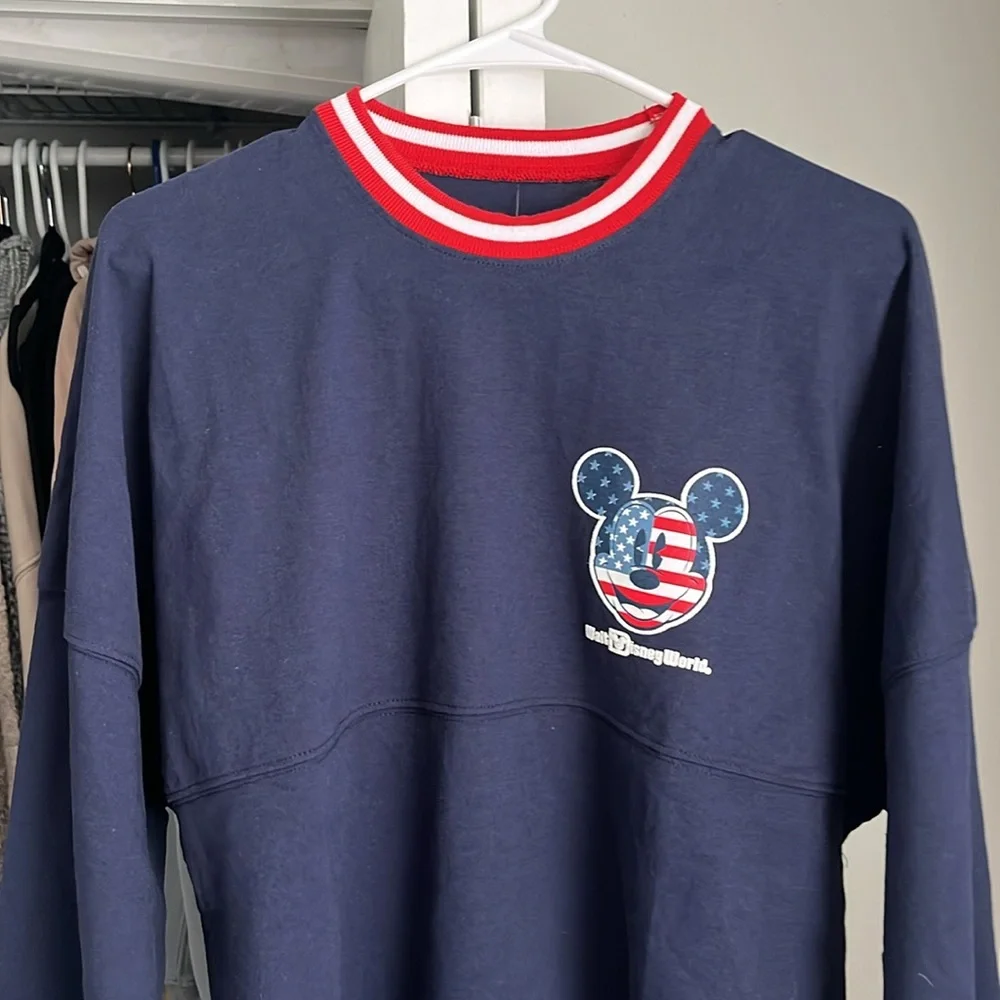 Walt Disney World Memorial Day Disney Parks Patriotic Spirit Jersey, NWOT - Picture 5 of 6